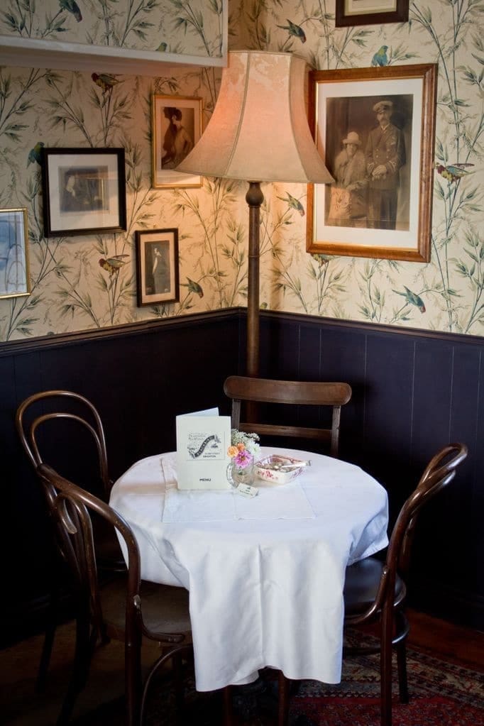 Blackbird Tea Rooms: A Little Piece of Home in Brighton cafe review