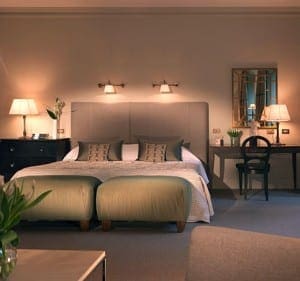 hotel de russie