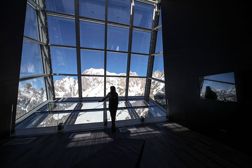 The Skyway MonteBianco & the mountain top restaurant