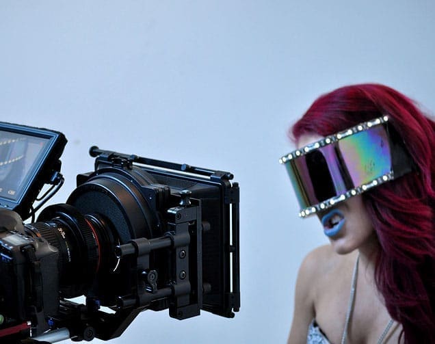 Does it really pay to make a video to promote your business?