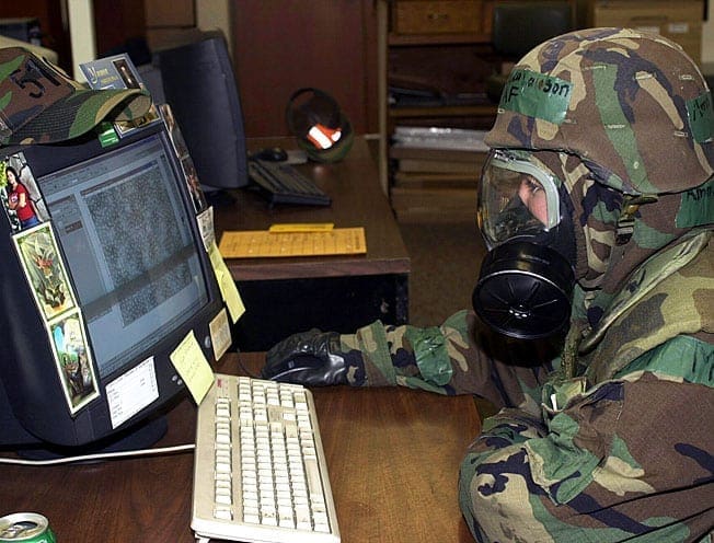 How to stay stay safe while shopping online