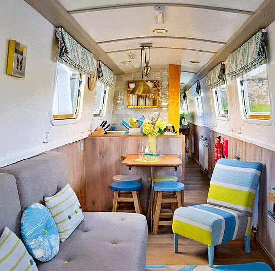 narrow boat