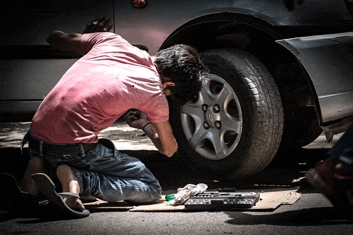 Drivers: How much do you know about car maintenance?