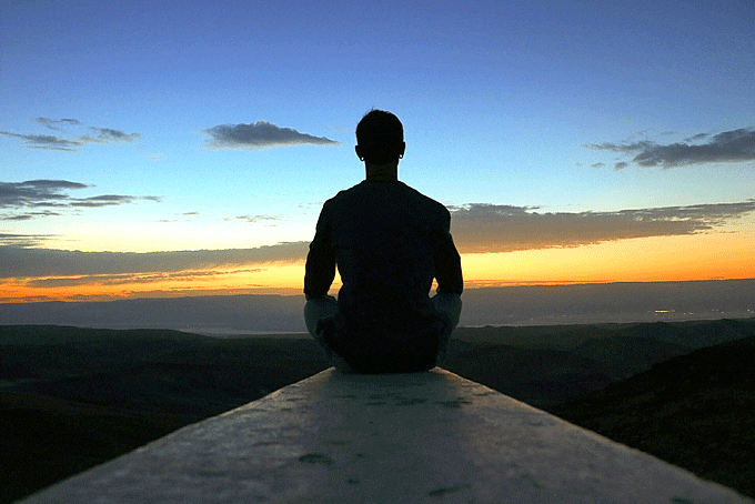 How to prioritize your wellbeing and be happy