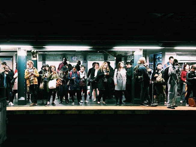 5 ways to live the commuter lifestyle and survive!