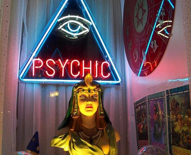 How to get a free psychic reading