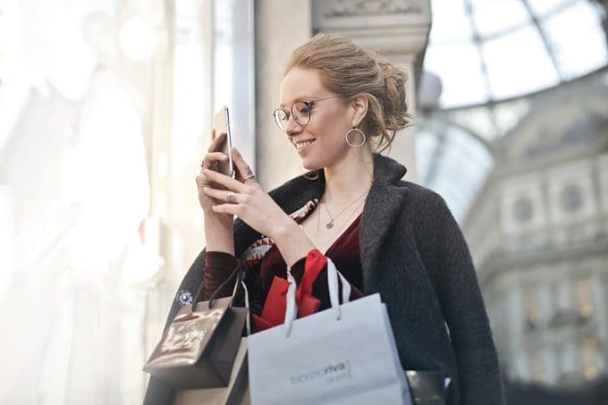 8 money-saving hacks for online shopping