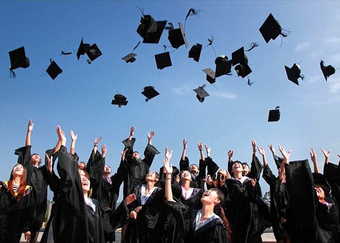 Reasons why your bachelor’s degree isn’t enough to establish a career