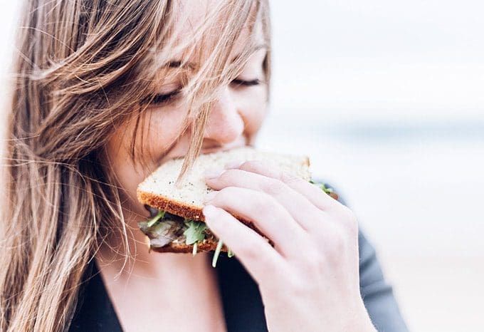 5 tips to encourage healthy eating at work