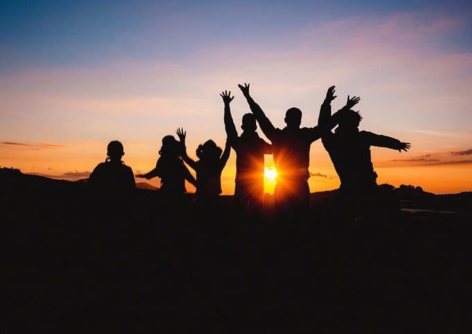 How to successfully travel with your friends
