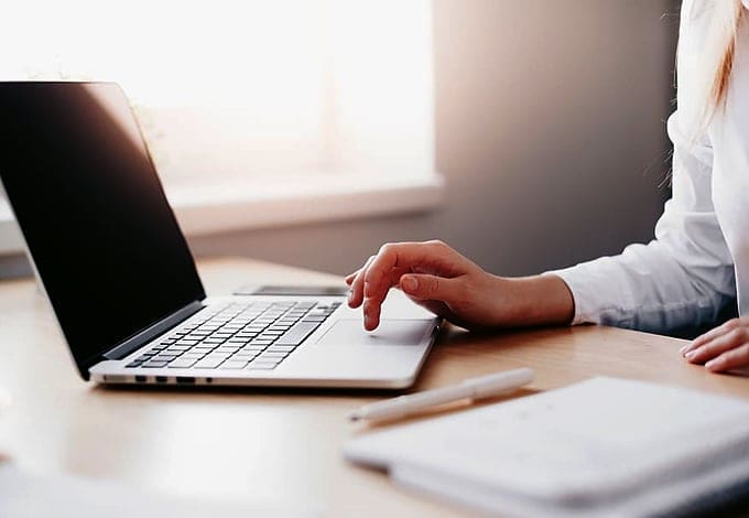 How to ensure a smooth transition to elearning in a healthcare organisation