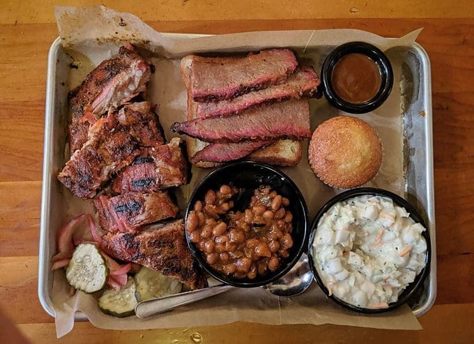 Want to prepare a smoked meal for Christmas? Here’s how