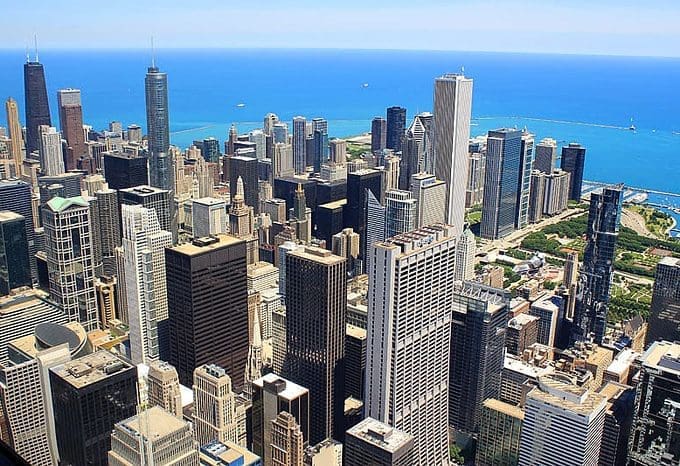6 ways to prepare for your business trip to Chicago