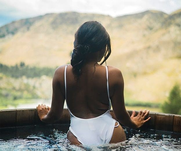 Guide to buying your own hot tub