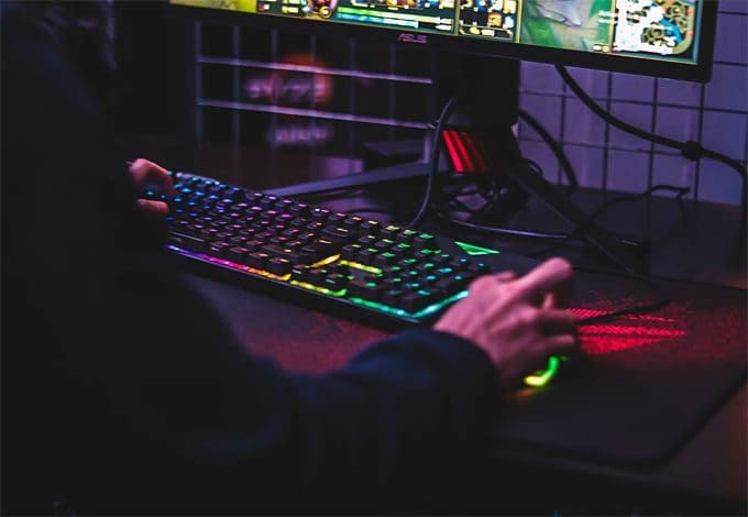 Aspiring Professional Gamers