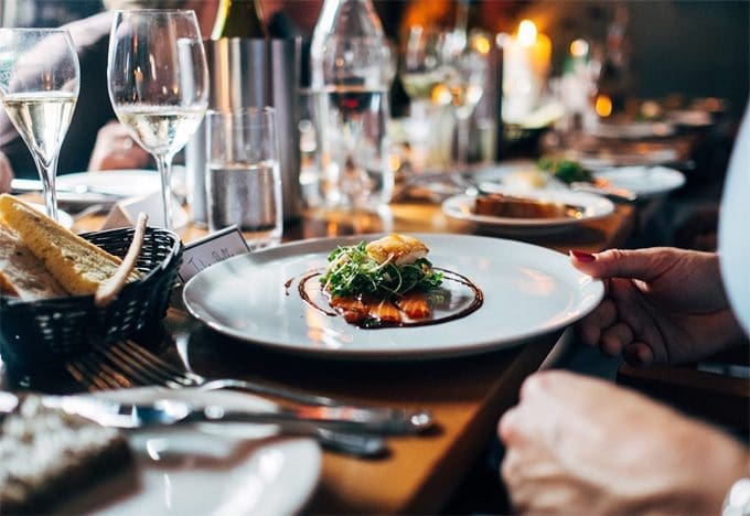 The in’s and out’s of organizing a pop-up dining event
