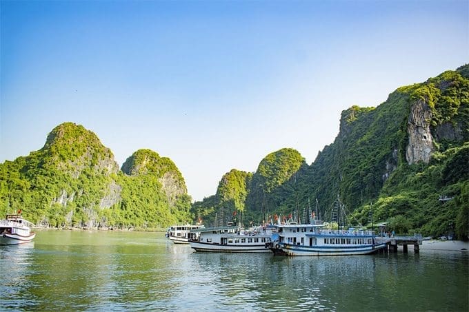 Tips on How To Make Your First Halong Cruise a Memorable Experience