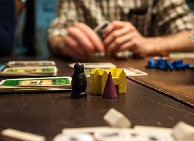 7 Original Gifts Both You and Your Partner Can Enjoy