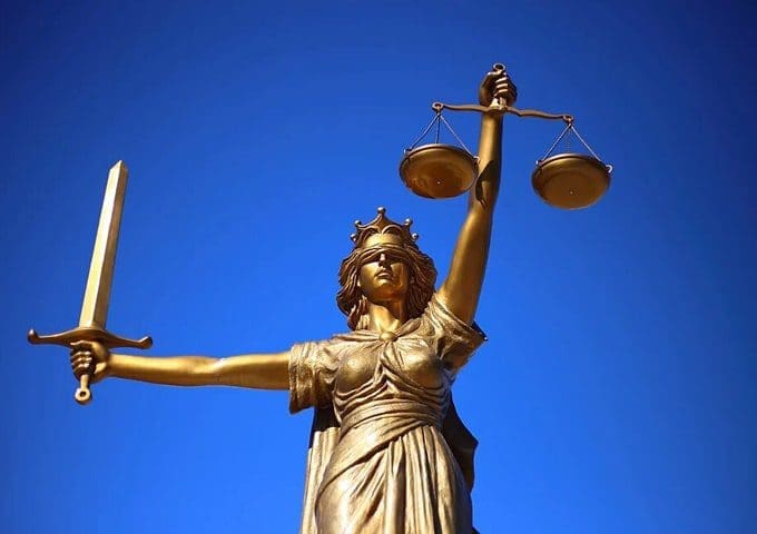 Types of Legal Professionals and How They Can Help you
