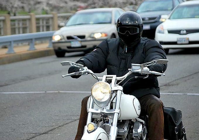 Does Lane Splitting With A Motorcycle Increase Rider Safety?