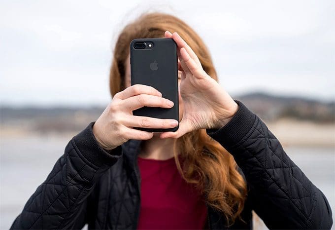 How to boost self-esteem with selfies