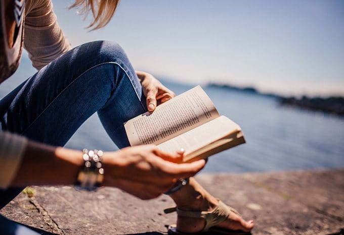 You Save Your Eyesight, but Not The Trees? E-Readers vs. Paper Books