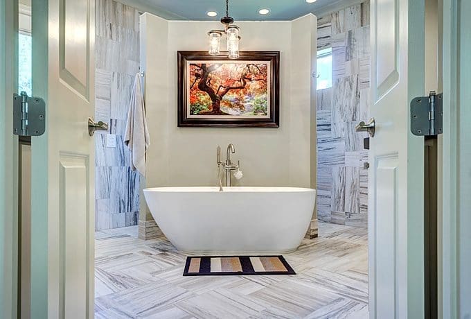What You Should Know About a Bathtub