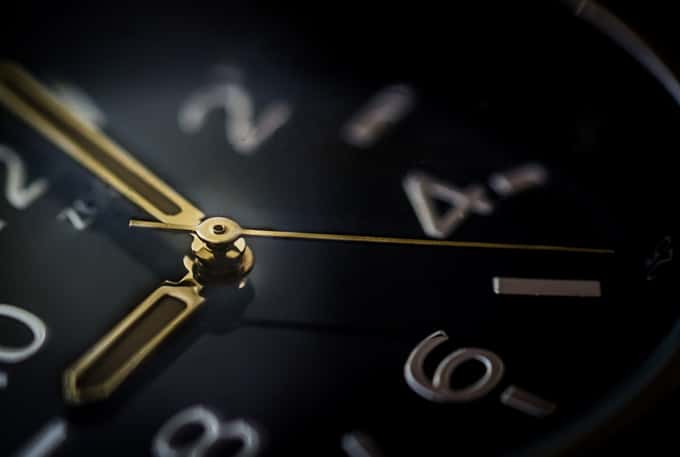Significant Factors to Look Out While Buying a Luxury Watch