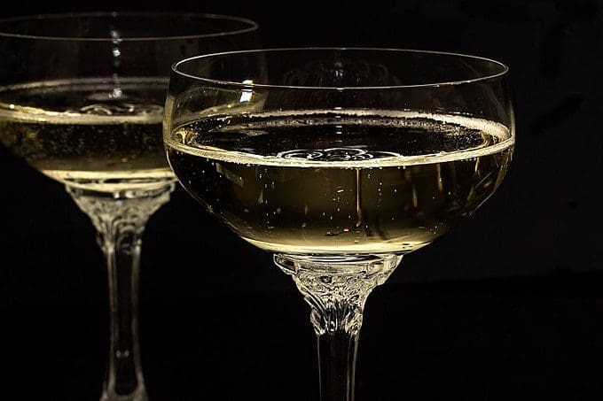 history champagne