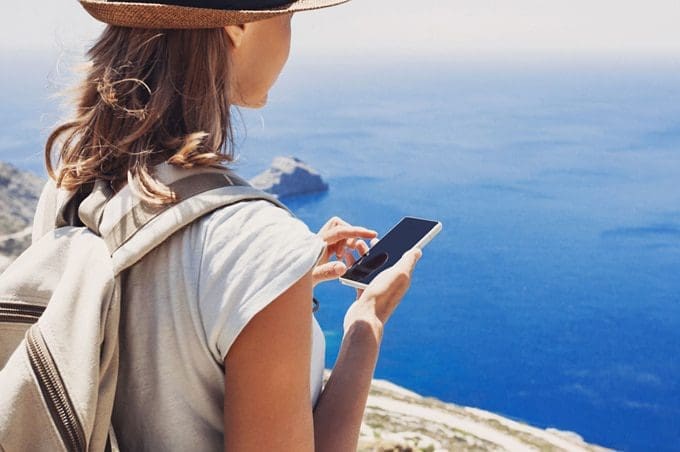 8 tips for travelling, navigating & exploring safely with google maps