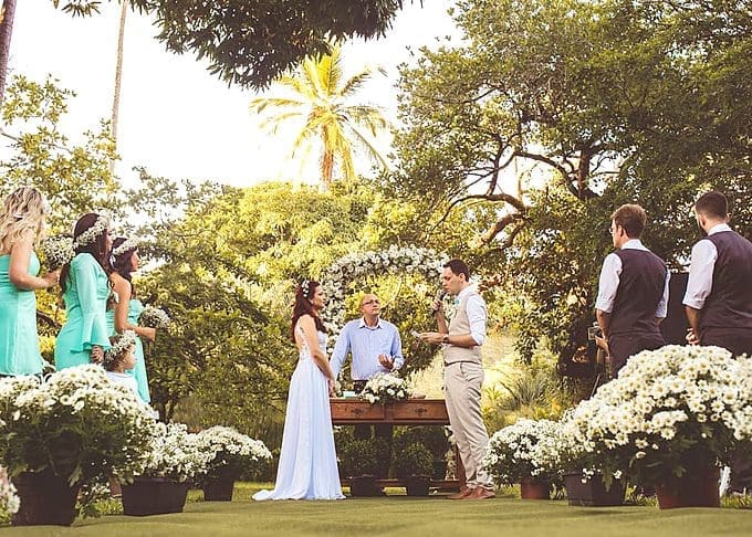 How to Make a Wedding Budget
