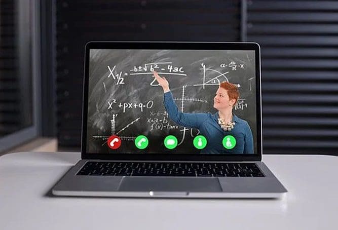 Why Online Learning Is Increasingly Popular