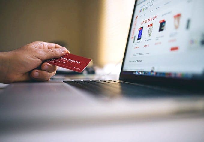 eCommerce Decisions