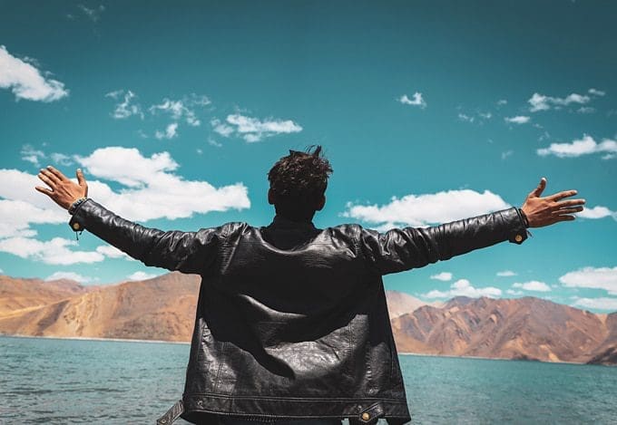 Travelling Abroad: Top Tips For Achieving Affordable Transportation