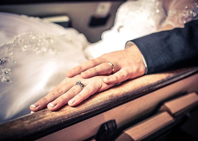 6 Times When You Should Avoid Wearing Diamond Rings