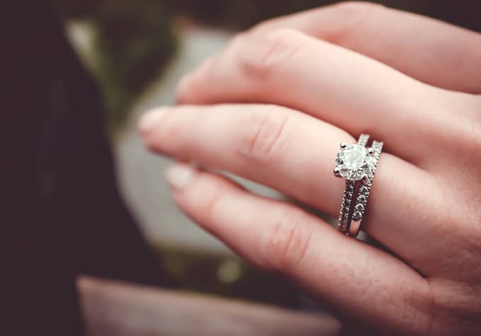 5 Unique Engagement Rings She’ll Say “Yes” To