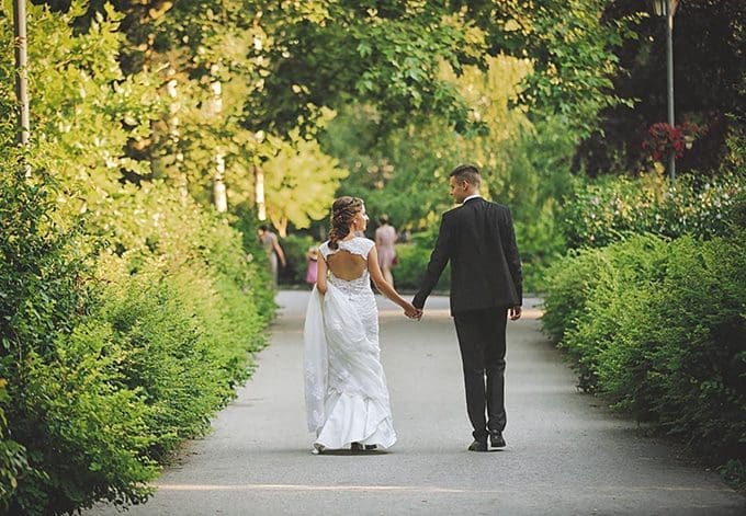 5 tips to execute a budget friendly wedding