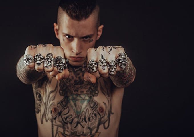 How To Wear Multiple Rings On One Hand