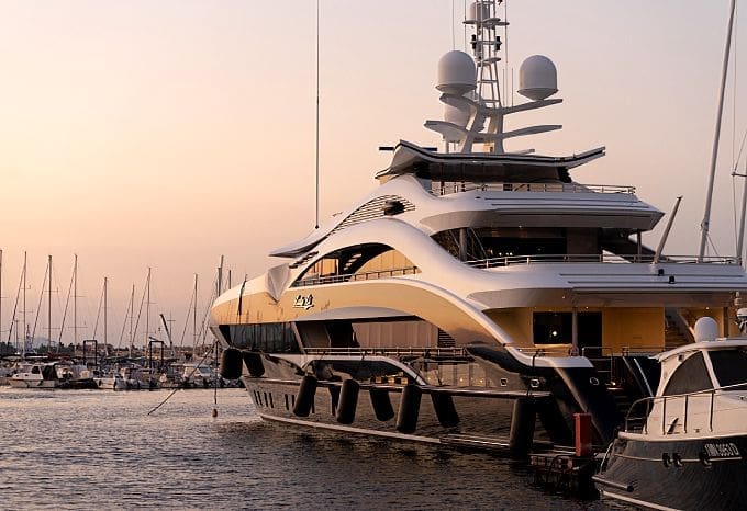 Renting a Yacht for Your Vacation? Top Facts to Know First