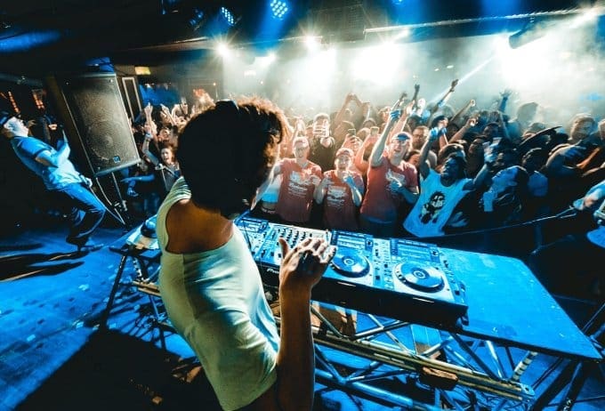 Raving During the Winter? Keep these 5 Things in Mind