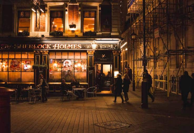 How To Experience London Nightlife Like A Pro