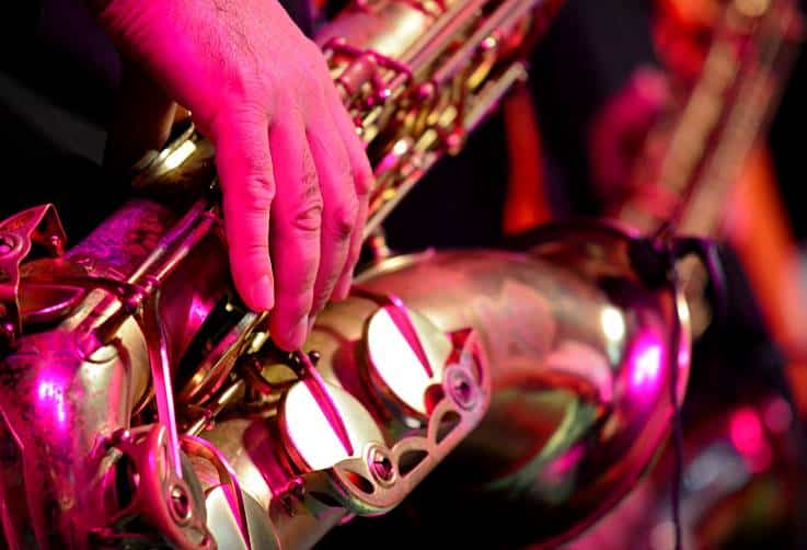 Mastering the Basics: How to Play the Saxophone for Beginners
