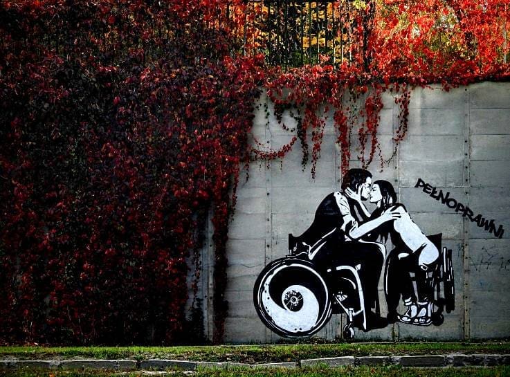 From Manual to Electric: Which Type of Wheelchair is Right for You?