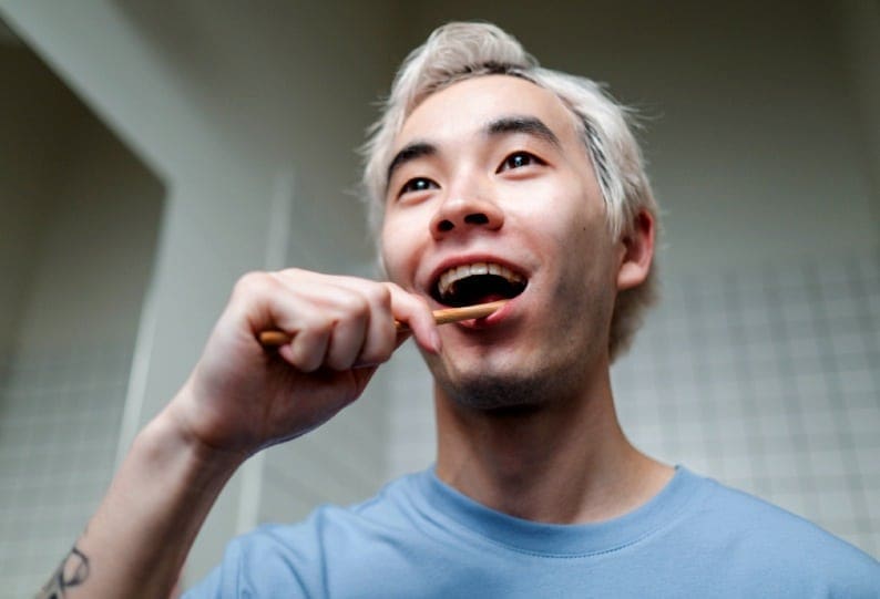 6 Simple Tips for Maintaining Excellent Oral Health