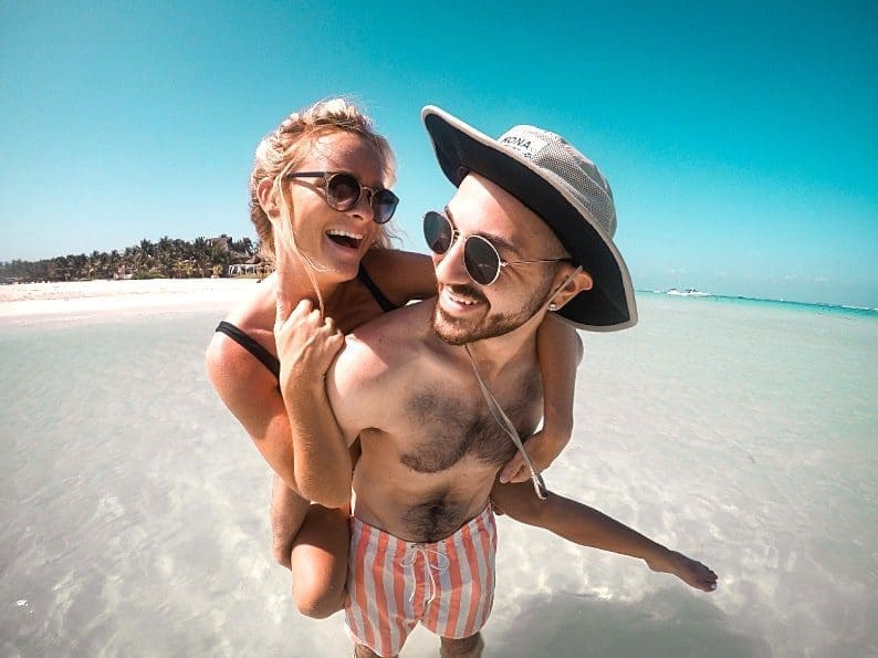 Pack For Your Summer Vacation With These Easy Steps