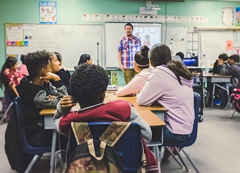 Technology’s Role in Combating Substance Abuse and Chronic Illness in US Schools