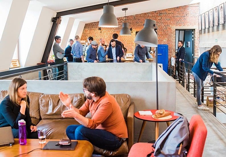 7 Things To Keep In Mind When Choosing Lighting For Your Business