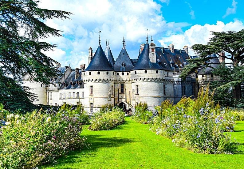 Parisian Parks and Gardens: 6 Oases for Relaxation and Beauty