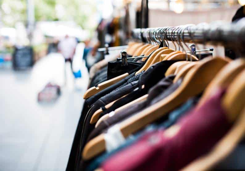 What to Do with Unwanted Clothes: 4 Smart Strategies for Selling Your Wardrobe
