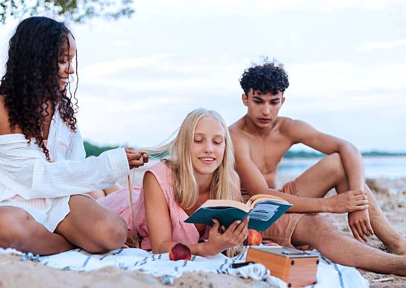 What Books Should You Explore During Your Vacation